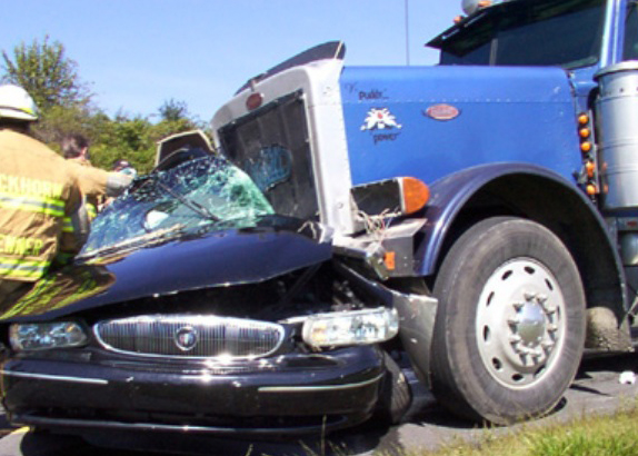 scrap-car-accident6